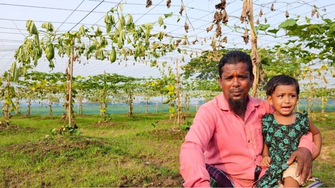এক রাতেই সর্বস্বান্ত সিলেটের কৃষক বাতেন