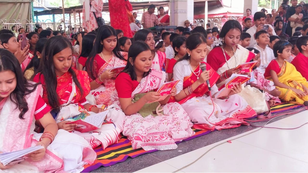 কুমিল্লায় ১৬টি গীতা শিক্ষালয়ের শিক্ষার্থীদের উদ্যোগে মহালয়া উৎসব পালিত