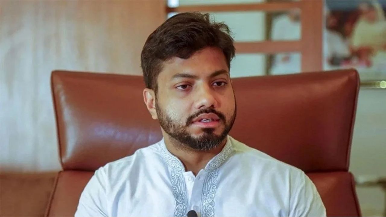 পদত্যাগ করতে প্রধানমন্ত্রীর নির্দেশের গুজব নিয়ে ইশরাকের বক্তব্য