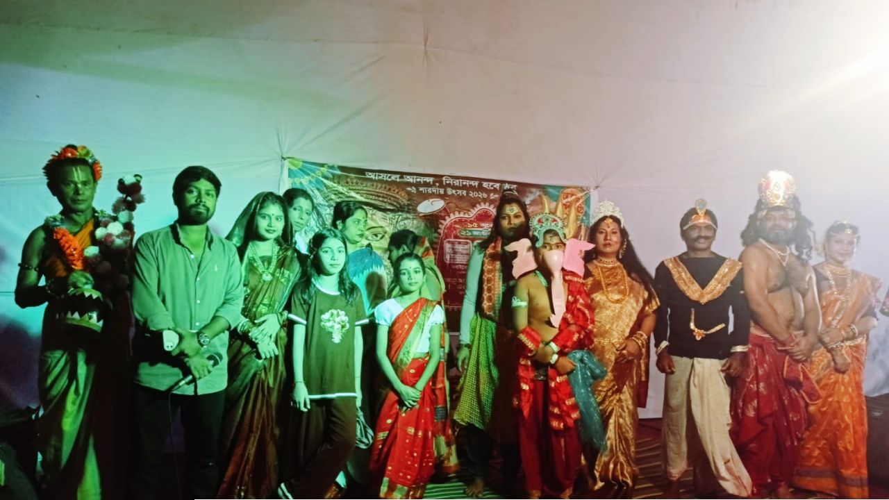 শারদীয় দূর্গা পূজার আন্তর্জাতিক বিশ্বতান এর নাটক 