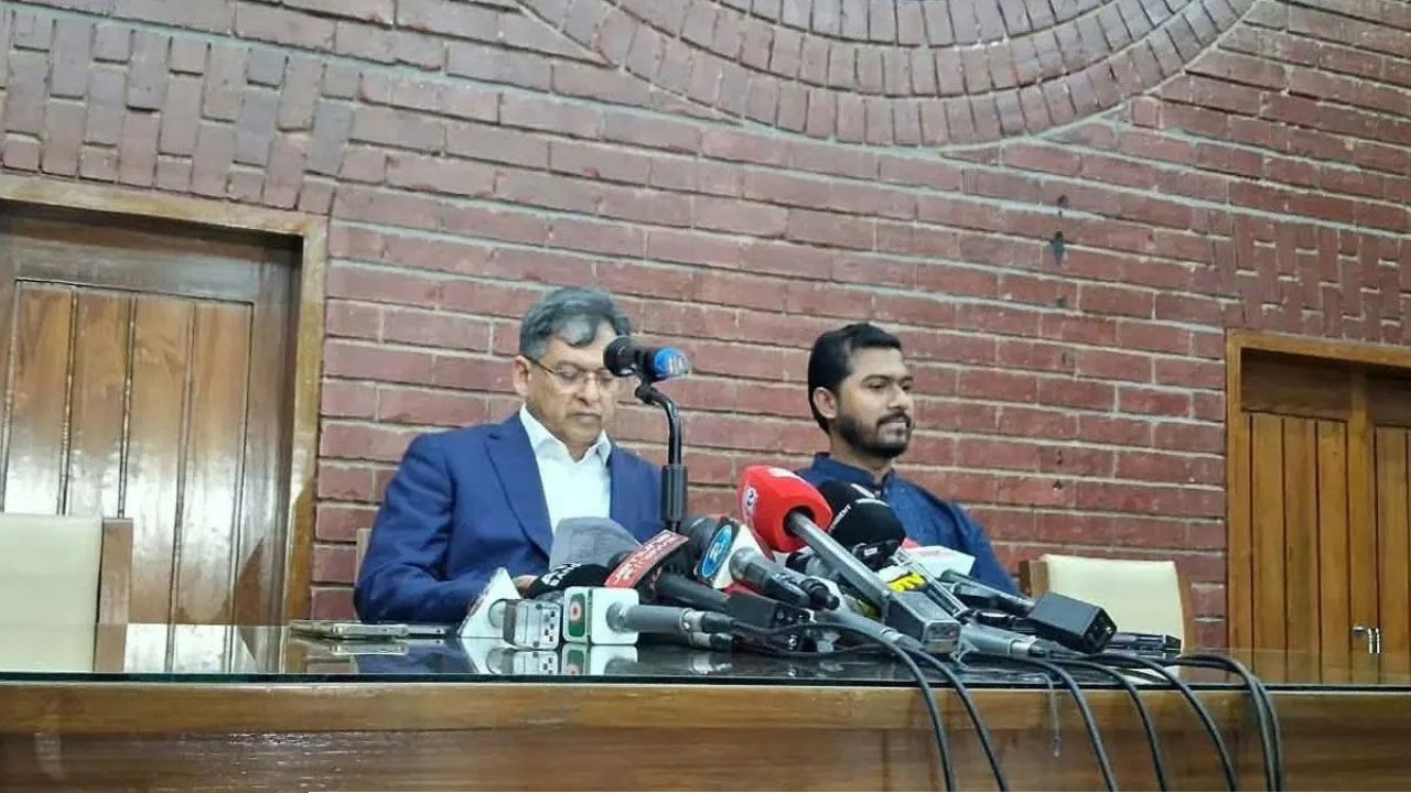 তত্ত্বাবধায়ক সরকার ফিরিয়ে আনতেই হবে, বিকল্প নেই: সালাহউদ্দিন